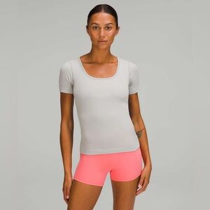 Lululemon Ebb to Street Short Sleeve Shirt, Seal Grey, Size 6